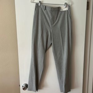 NWT Uniqlo light gray ezy ankle pants 2 way stretch size M